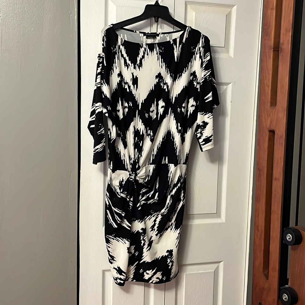BCBG Max Azria Dress M
